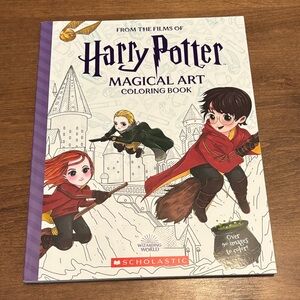 Wizarding World. Scholastic Harry Potter Magical Art Coloring Book